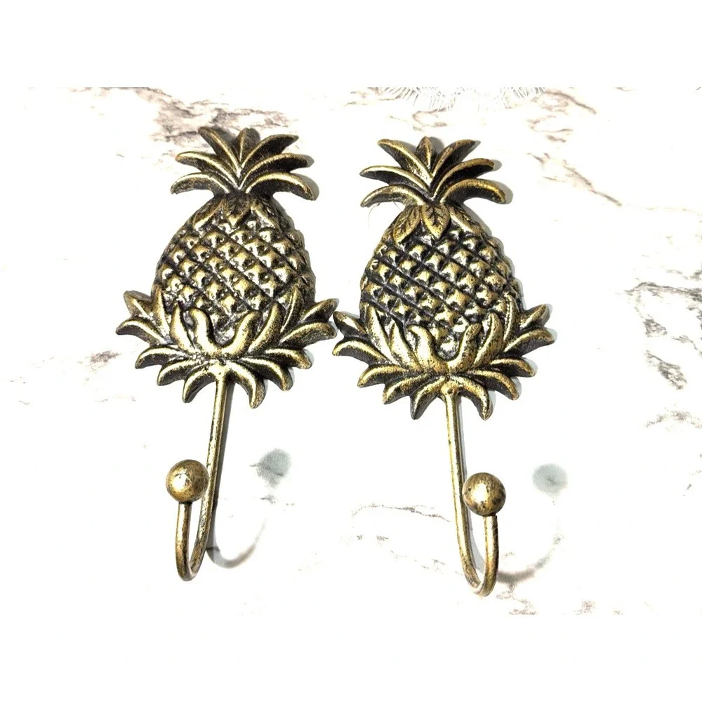 2~Cast Iron Pineapple Wall Hanging Hook, Coat, Hat, Towel Hanger Gold 8